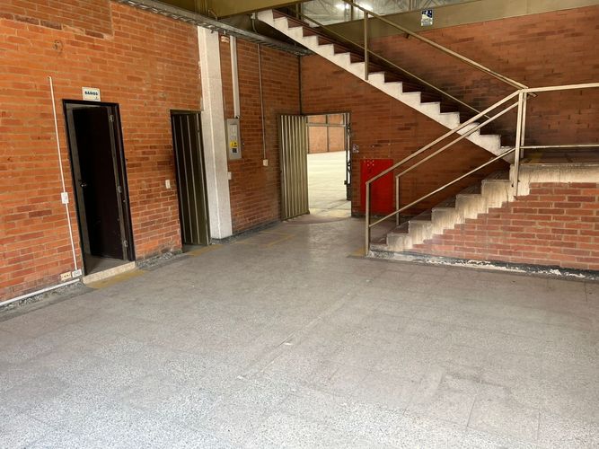 Bodega en arriendo en Ub El Trebol, Mosquera, 3300 m² · foto 5 de 6