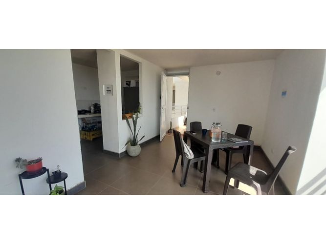 Apartamento de 3 alcobas en venta en Belalcazar, Yumbo, 64 m² · foto 9 de 19