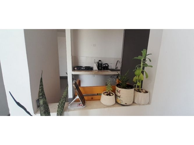 Apartamento de 3 alcobas en venta en Belalcazar, Yumbo, 64 m² · foto 10 de 19