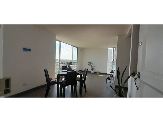 Apartamento de 3 alcobas en venta en Belalcazar, Yumbo, 64 m² · foto 14 de 19