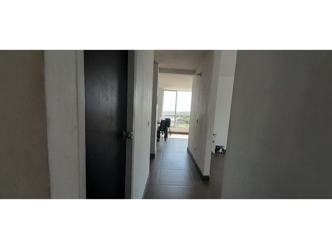Apartamento de 3 alcobas en venta en Belalcazar, Yumbo, 64 m² · foto 15 de 19