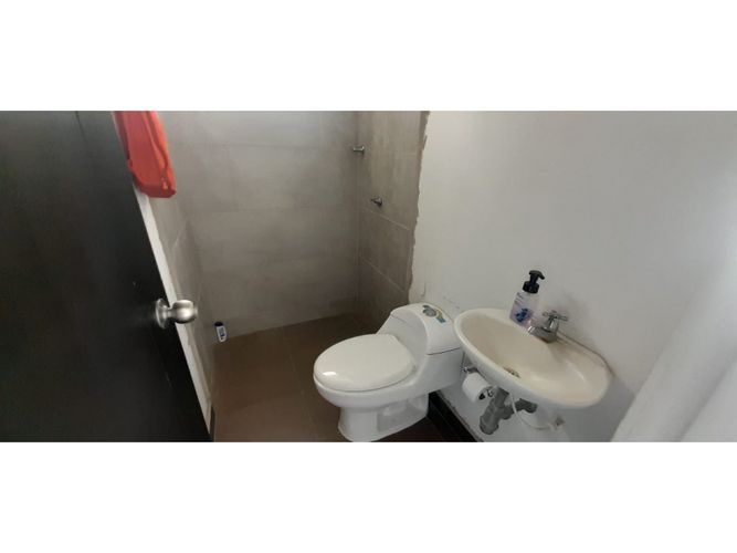 Apartamento de 3 alcobas en venta en Belalcazar, Yumbo, 64 m² · foto 17 de 19