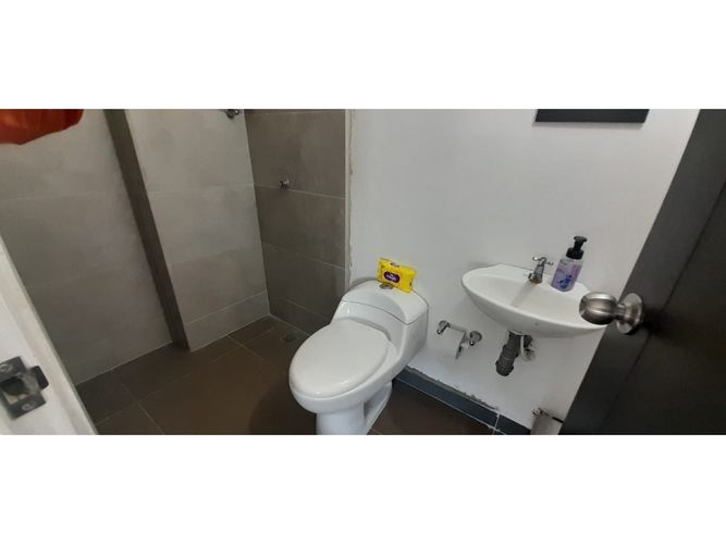 Apartamento de 3 alcobas en venta en Belalcazar, Yumbo, 64 m² · foto 19 de 19