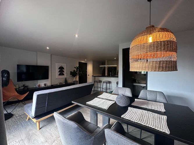 Apartamento de 2 alcobas en venta en Los Naranjos, Medellín, 74 m² · foto 4 de 15