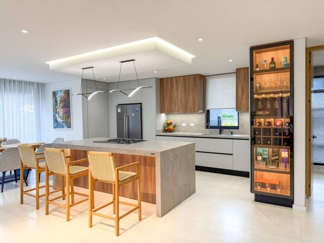 Casa de 4 alcobas en venta en Ruitoque, Floridablanca, 554 m² · foto 2 de 24