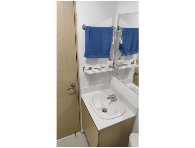 Apartamento en venta en San Juan Bautista, Itagüí · foto 10 de 17