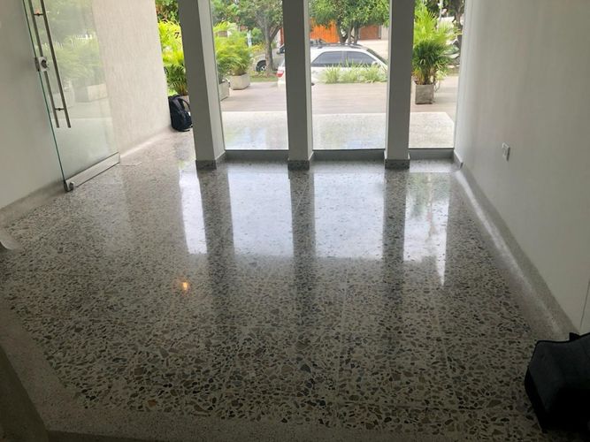 Local en arriendo en El Recreo, Montería, 37 m² · foto 4 de 5