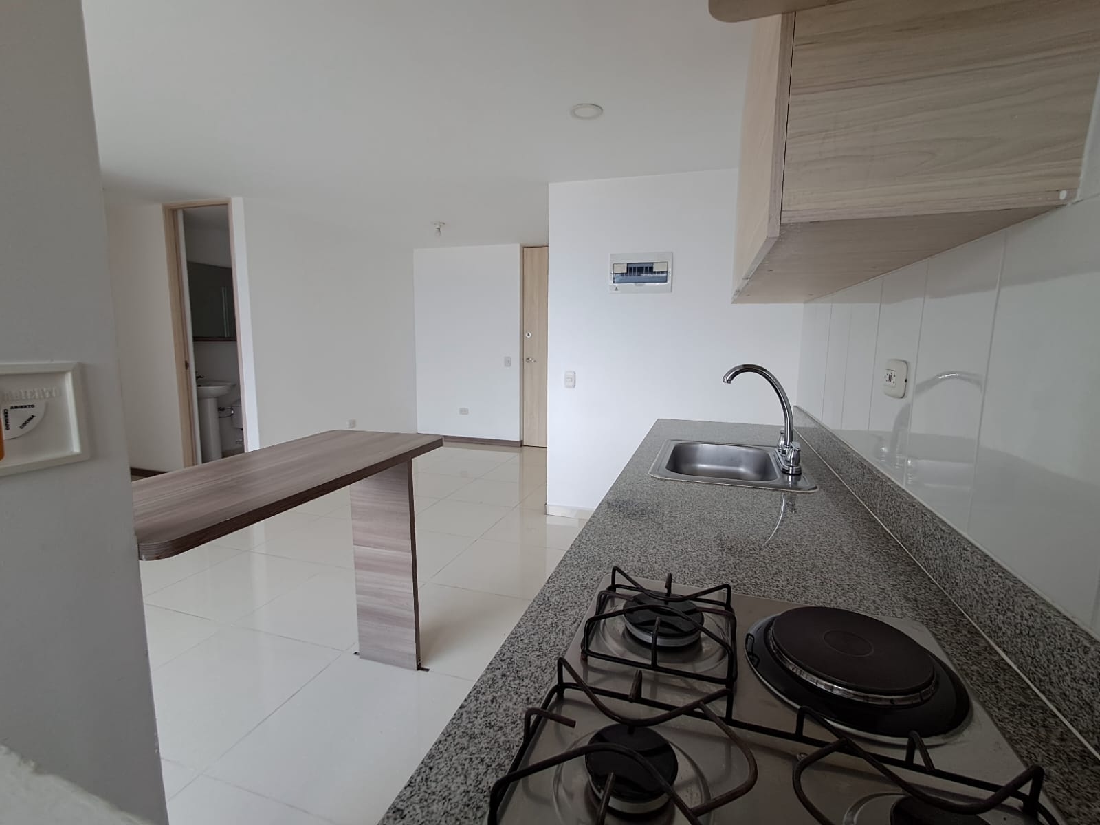3BR Apartment in Poblado Del Sur (74 m²) - 2