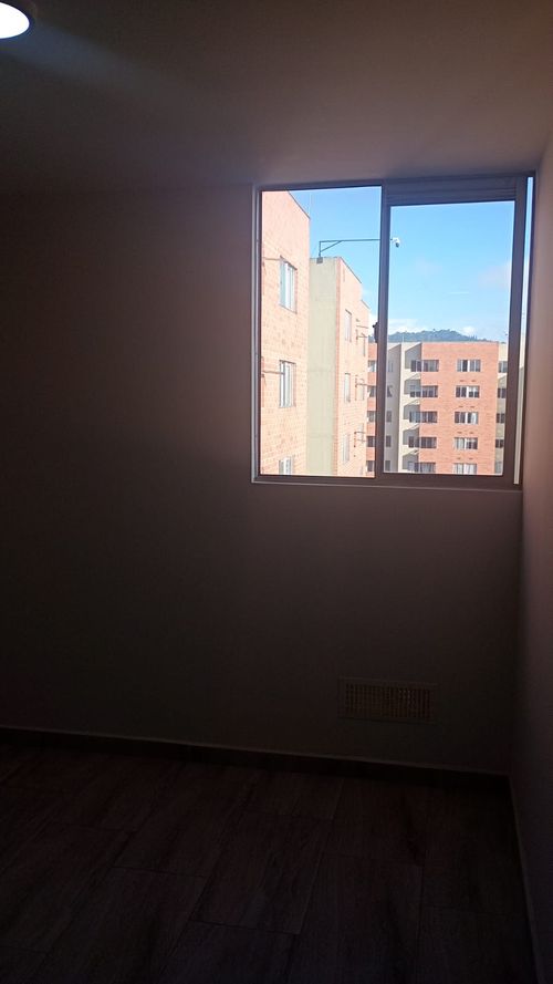 Apartamento de 3 alcobas en venta en La Prosperidad, Madrid, 56 m² · foto 16 de 24