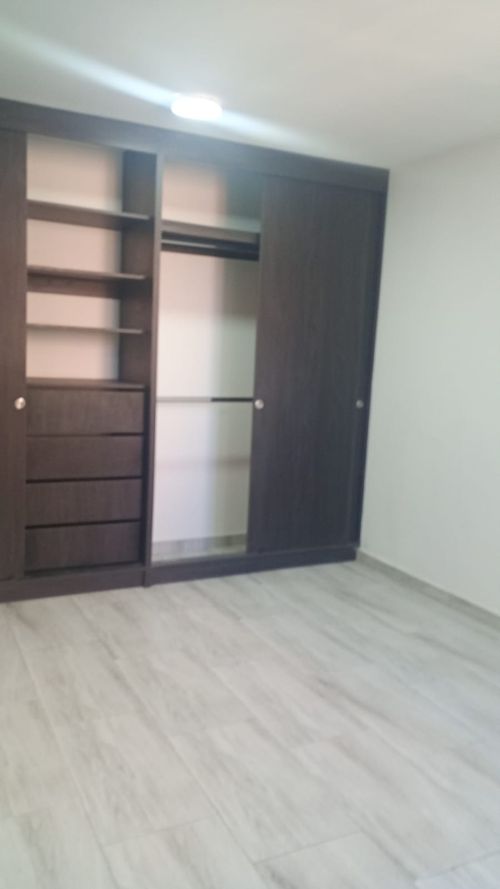 Apartamento de 3 alcobas en venta en La Prosperidad, Madrid, 56 m² · foto 17 de 24