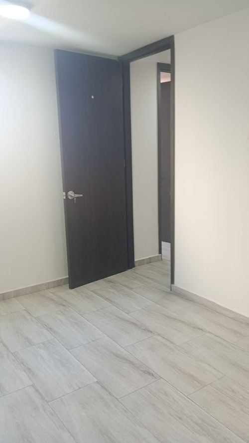 Apartamento de 3 alcobas en venta en La Prosperidad, Madrid, 56 m² · foto 19 de 24