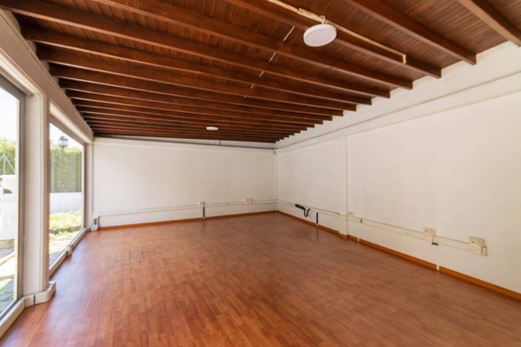 Casa de 7 alcobas en arriendo en Loma Del Campestre, Medellín, 450 m² · foto 7 de 24