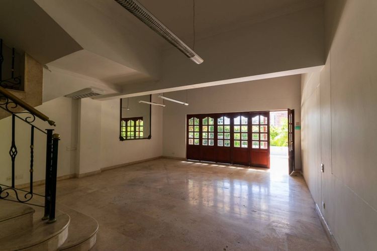 Casa de 7 alcobas en arriendo en Loma Del Campestre, Medellín, 450 m² · foto 12 de 24