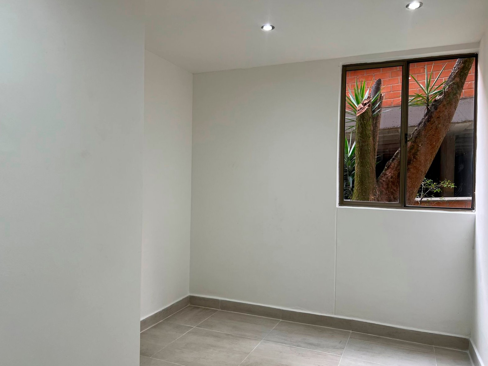 Apartamento en venta en Uribe Angel, Envigado · foto 12 de 14