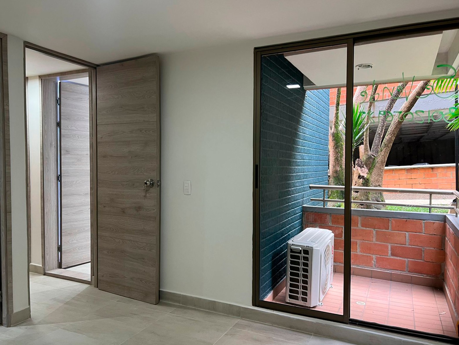 Apartamento en venta en Uribe Angel, Envigado · foto 7 de 14