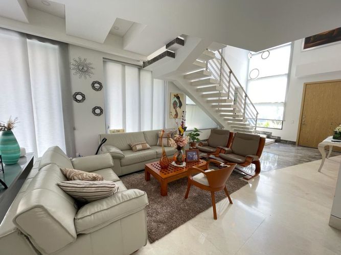 Casa de 4 alcobas en venta en Conjunto Residencial Villa Campestre, Barranquilla, 453 m² · foto 2 de 24