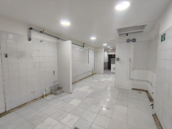 Local en arriendo en El Poblado, Medellín, 50 m² · foto 4 de 9