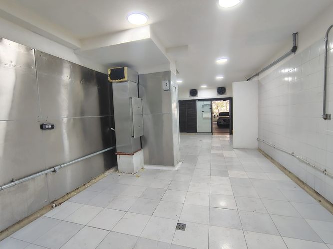 Local en arriendo en El Poblado, Medellín, 50 m² · foto 6 de 9