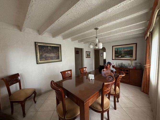 Casa de 4 alcobas en venta en Villa Magdala, Bogotá, 128 m² · foto 2 de 18
