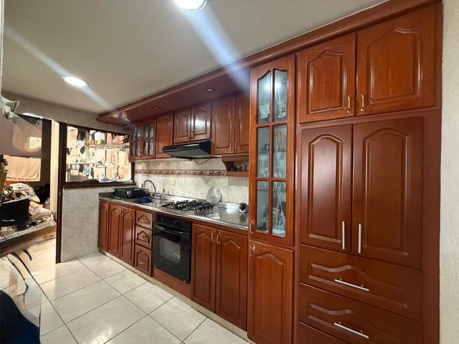 Casa de 4 alcobas en venta en Villa Magdala, Bogotá, 128 m² · foto 8 de 18