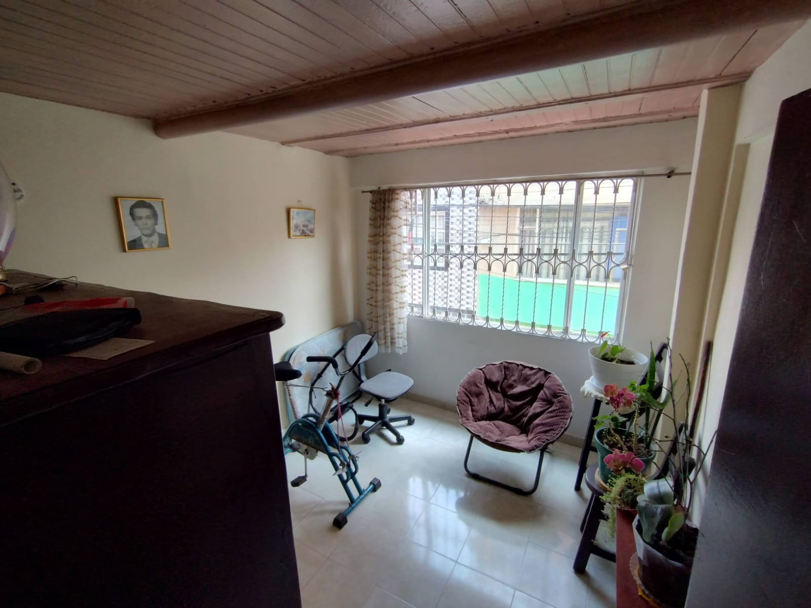 Casa en venta en San Jose, Bogotá · foto 2 de 18
