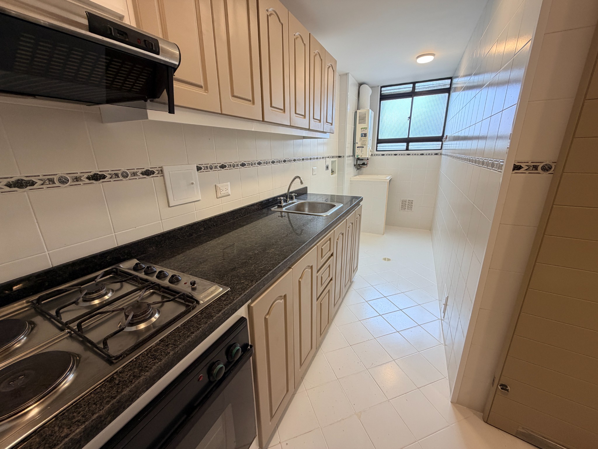 Apartamento en venta en Chicó Navarra, Bogotá · foto 7 de 12
