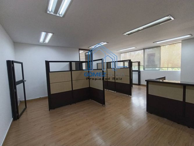 Oficina en arriendo en Milla De Oro, Medellín, 75 m² · foto 9 de 18