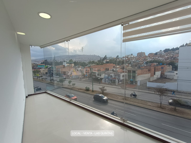 Local en venta en Las Quintas, Tunja, 100 m² · foto 2 de 11