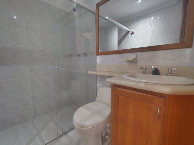 Apartamento de 3 alcobas en arriendo en Laureles, Medellín, 65 m² · foto 11 de 16
