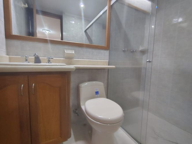 Apartamento de 3 alcobas en arriendo en Laureles, Medellín, 65 m² · foto 12 de 16