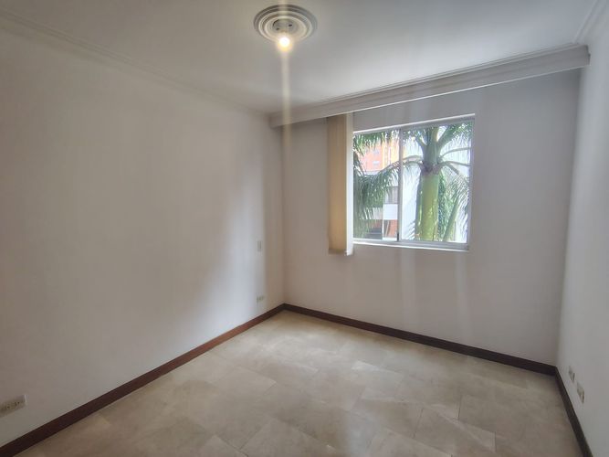 Apartamento de 3 alcobas en arriendo en Laureles, Medellín, 65 m² · foto 13 de 16