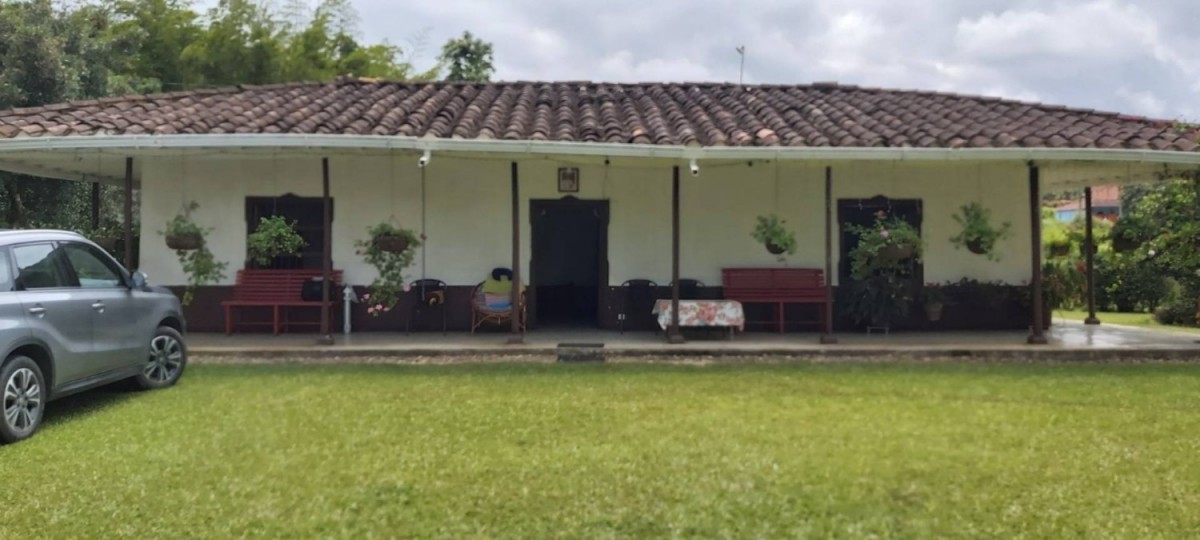4BR House in Galicia (174 m²) for Sale