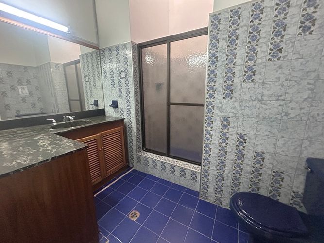 Casa de 4 alcobas en arriendo en Transversal Inferior, Medellín, 330 m² · foto 14 de 20