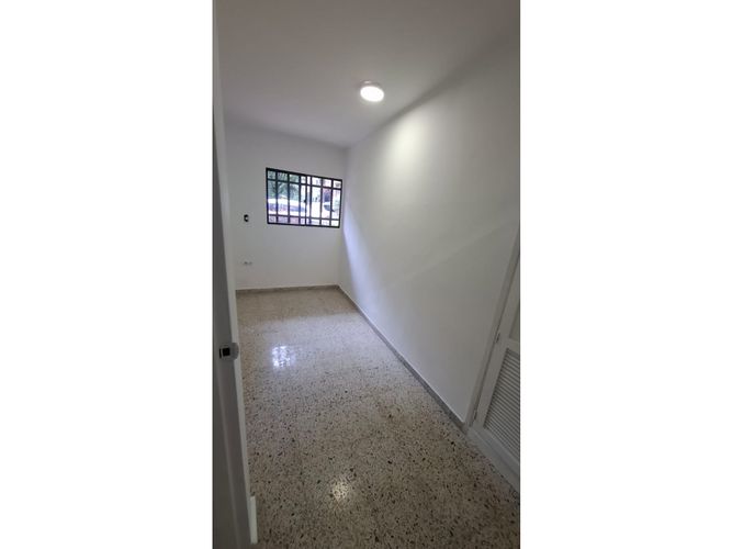 Casa de 4 alcobas en venta en El Dorado, Envigado, 120 m² · foto 7 de 19