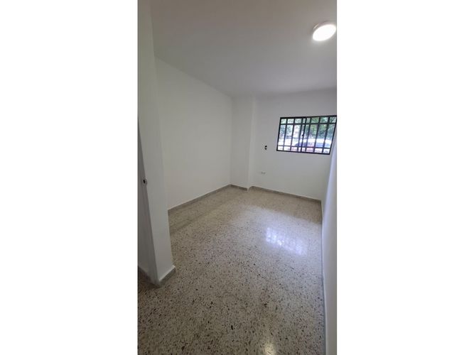 Casa de 4 alcobas en venta en El Dorado, Envigado, 120 m² · foto 10 de 19