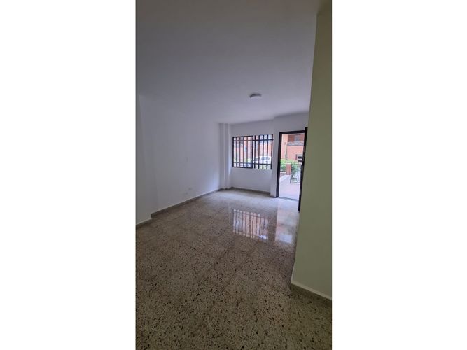 Casa de 4 alcobas en venta en El Dorado, Envigado, 120 m² · foto 12 de 19