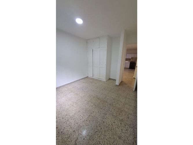 Casa de 4 alcobas en venta en El Dorado, Envigado, 120 m² · foto 14 de 19