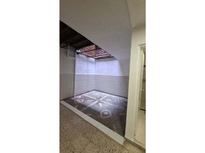 Casa de 4 alcobas en venta en El Dorado, Envigado, 120 m² · foto 17 de 19