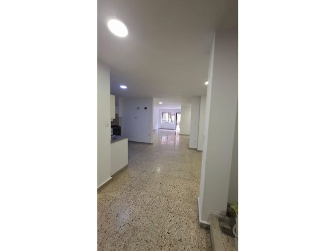 Casa de 4 alcobas en venta en El Dorado, Envigado, 120 m² · foto 19 de 19