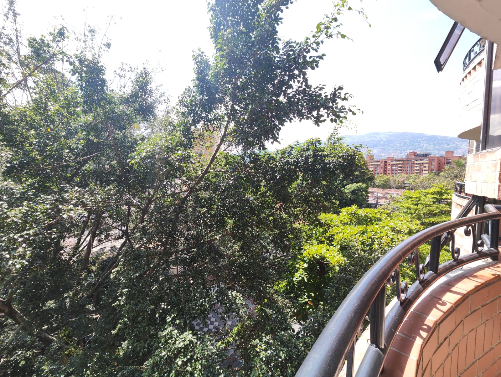 Apartamento en arriendo en Laureles, Medellín · foto 5 de 18
