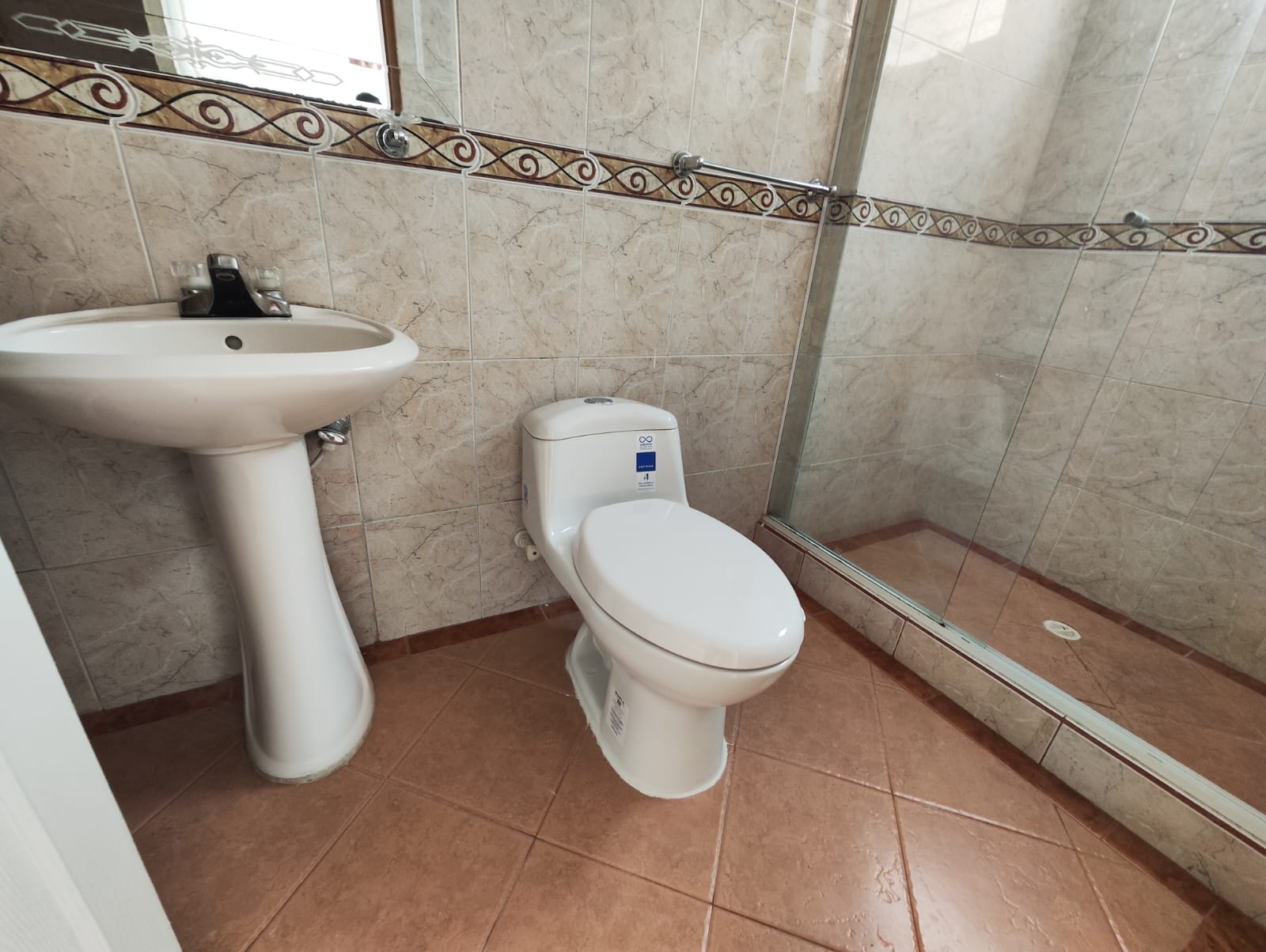 Apartamento en arriendo en Laureles, Medellín · foto 17 de 18