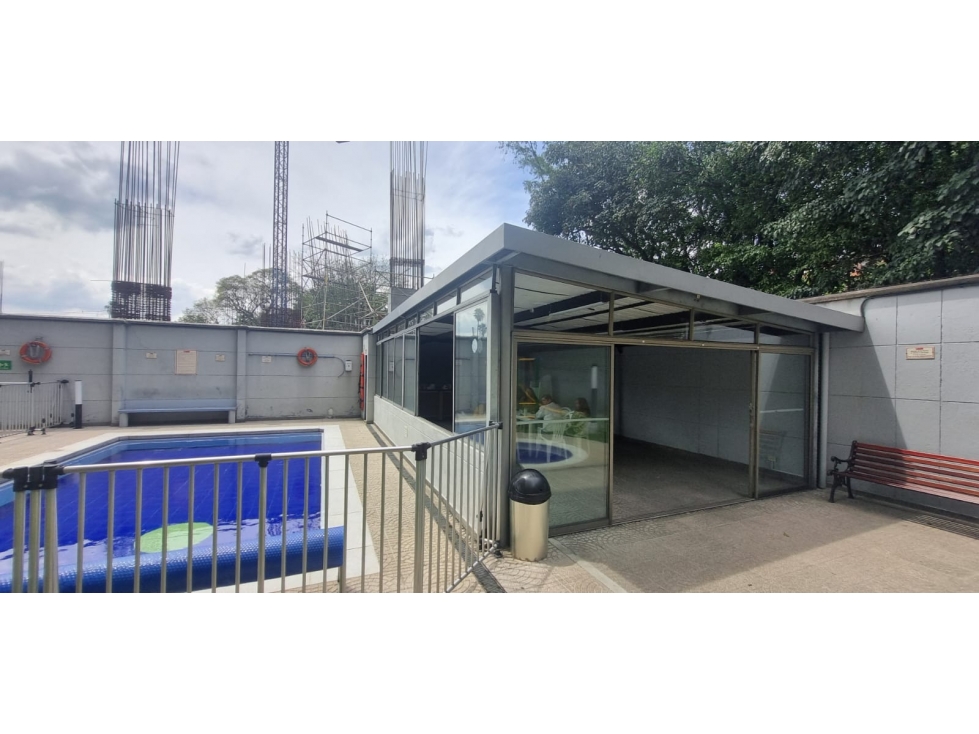 Apartamento en arriendo en Los Colores, Medellín · foto 13 de 15