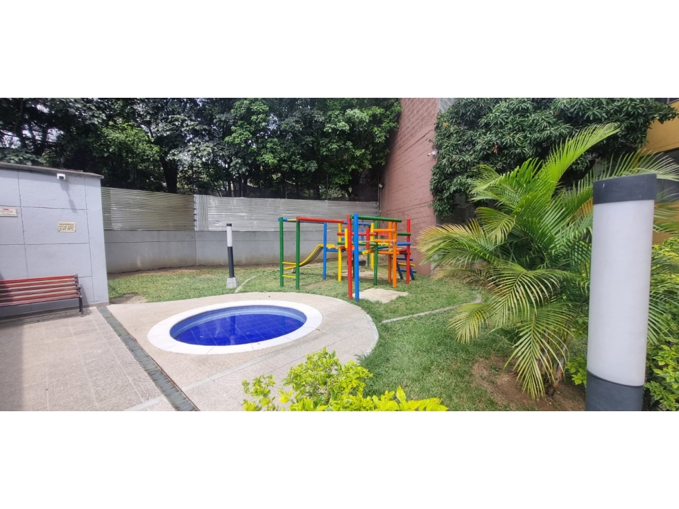 Apartamento en arriendo en Los Colores, Medellín · foto 15 de 15