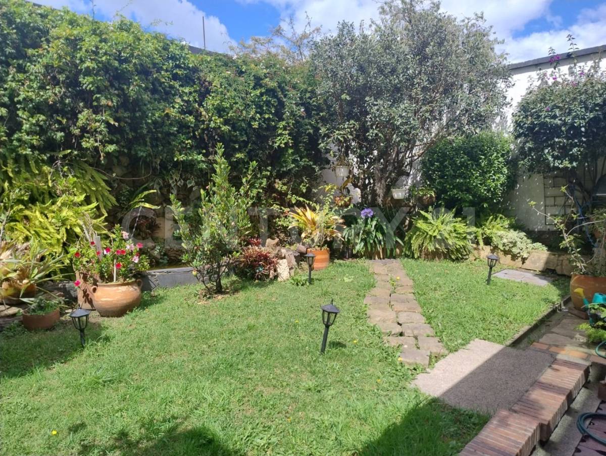 Casa en venta en Niza, Bogotá · foto 6 de 24