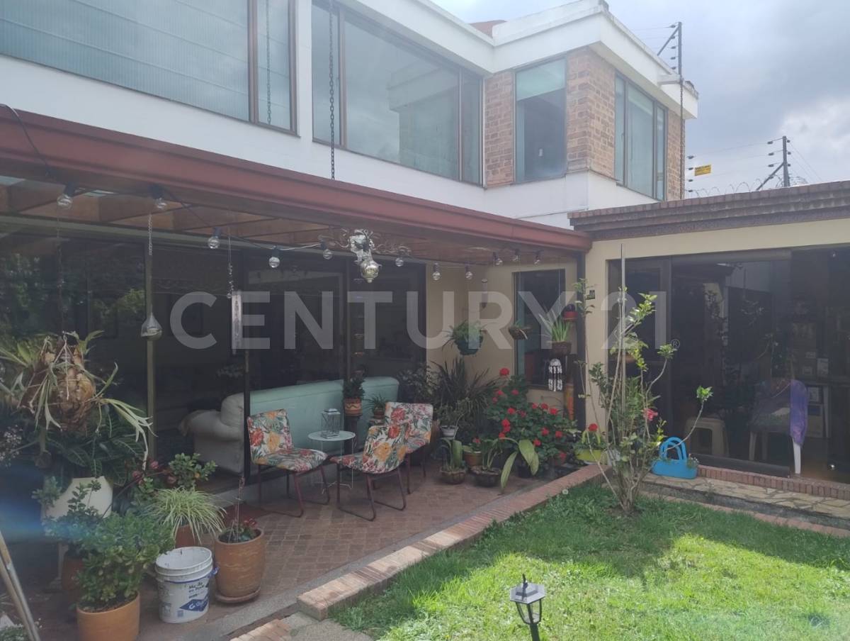 Casa en venta en Niza, Bogotá · foto 7 de 24