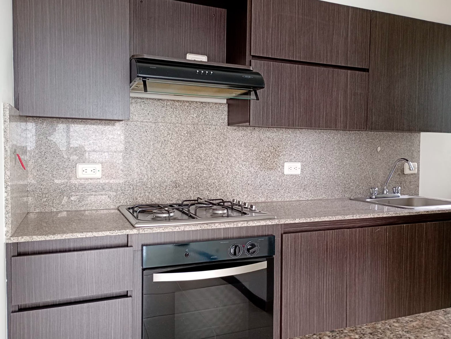 Apartamento en arriendo en Laureles, Medellín · foto 8 de 18