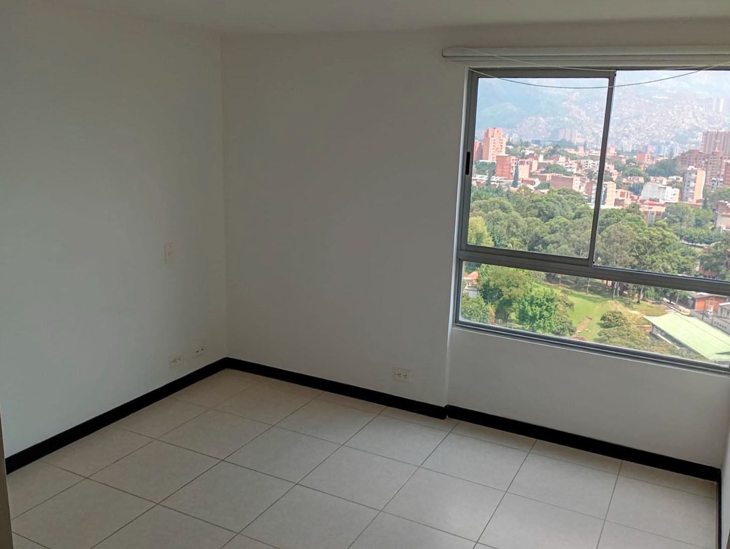 Apartamento en arriendo en Laureles, Medellín · foto 13 de 18