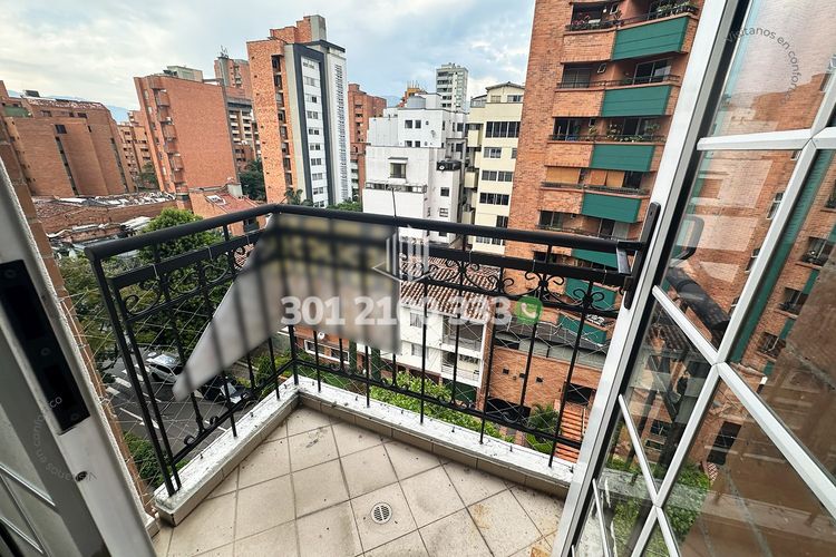 Apartamento en venta en Laureles, Medellín · foto 16 de 24