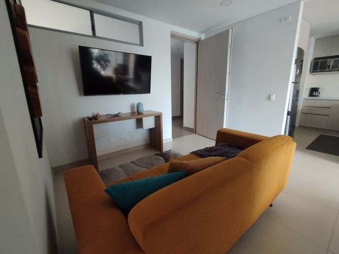 Apartamento de 3 alcobas en arriendo en Loma Del Escobero, Envigado, 97 m² · foto 6 de 14