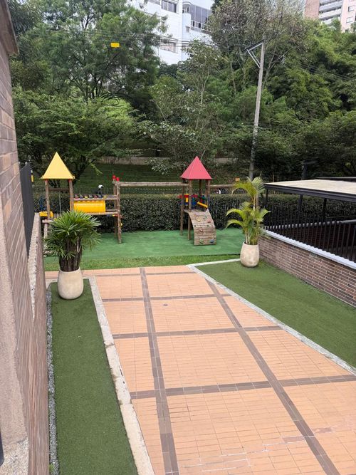 Apartamento de 2 alcobas en arriendo en El Poblado, Medellín, 70 m² · foto 19 de 20